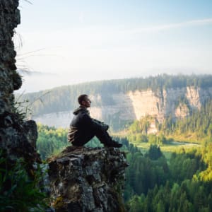 Mindfulness in Nature: Embodied Practices for Grief, Trauma & Renewal (3HR) Presented by Kristin Whiting-Davis, LCSW-C