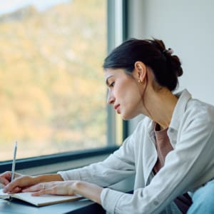 6 CE Hours – Journaling Therapy for Healing and Self-Discovery <sm><br><b>DATE:</b> Friday, January 29, 2027 </sm><sm><br><b>TIME:</b> 9:30 am - 4:30 pm EST</sm>